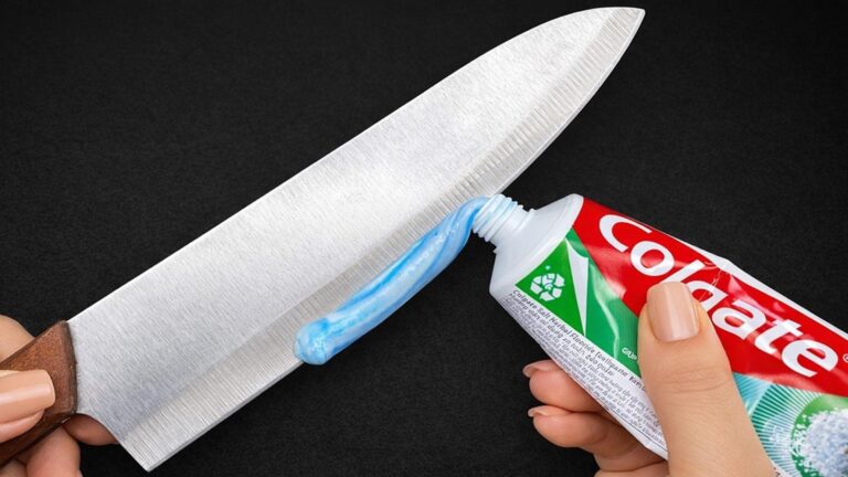 Avec cette astuce simple, aiguisez vos couteaux en une minute… vous allez adorer !