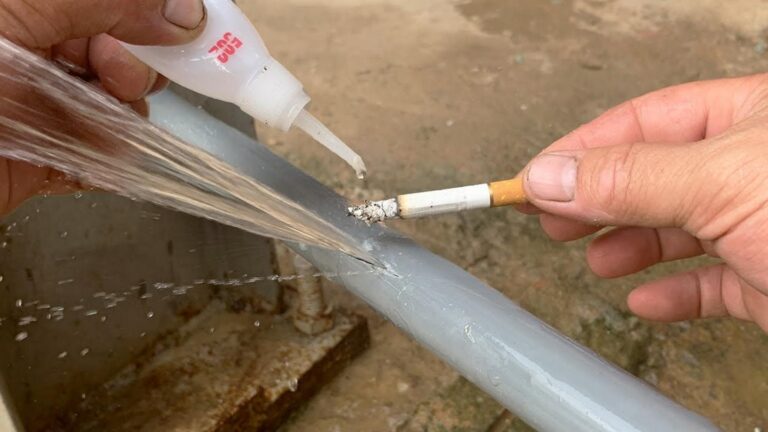 Une vieille astuce pour réparer vos fuites PVC avec des matériaux surprenants…