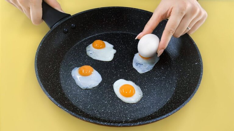 Cette astuce surprenante va révolutionner la cuisson de vos œufs…