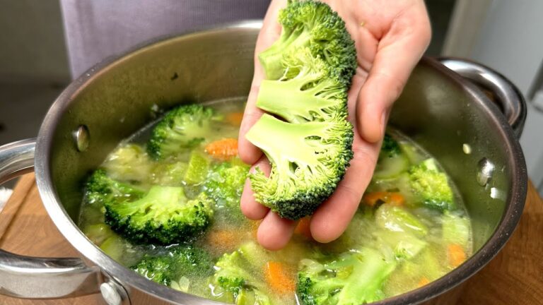 Découvrez 5 façons savoureuses de cuisiner le brocoli en soupe saine !